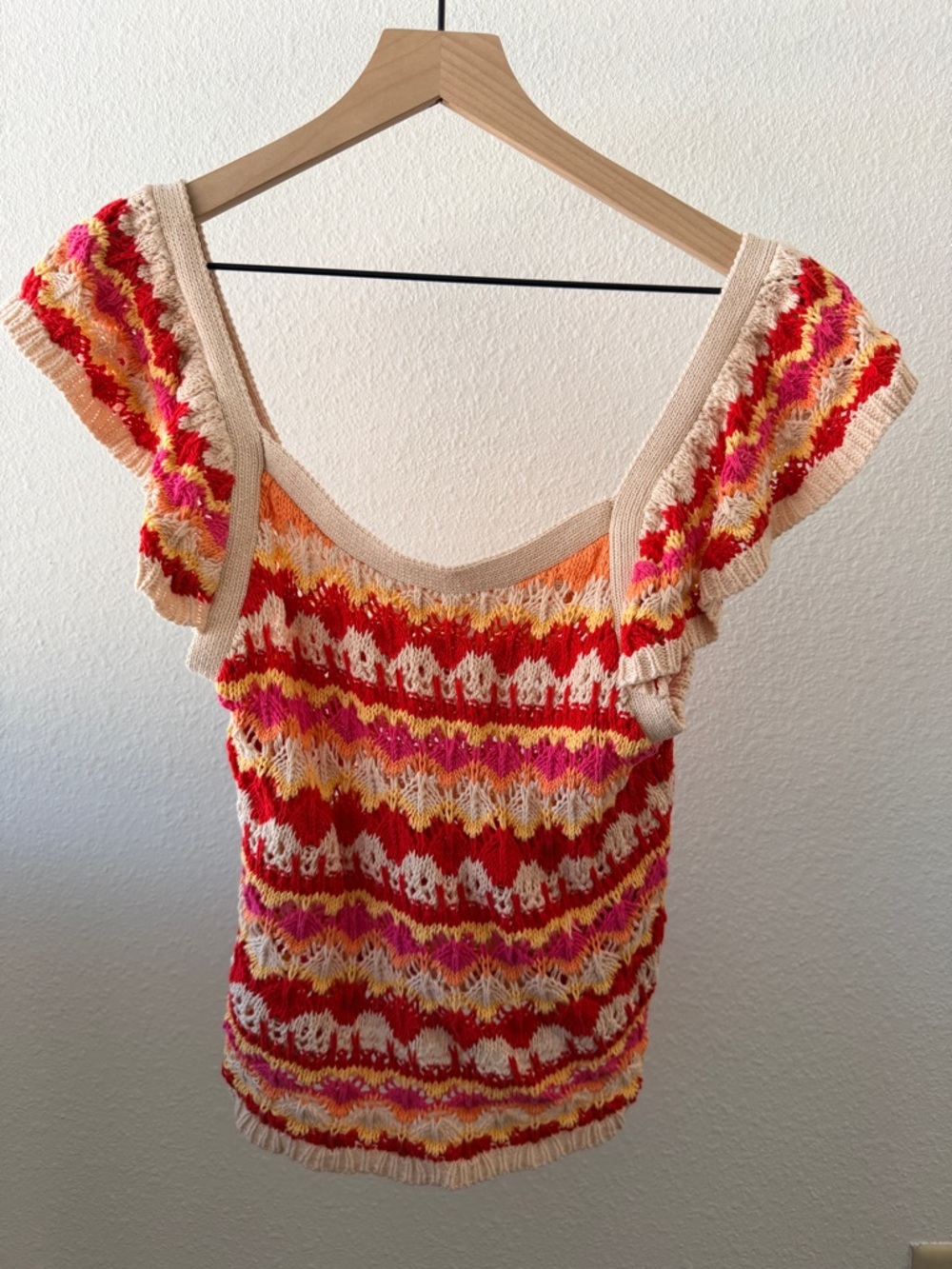 Retro Colorful Knit Flutter Sleeve Top in Red, Pink, Orange, Cream Blu Pepper M